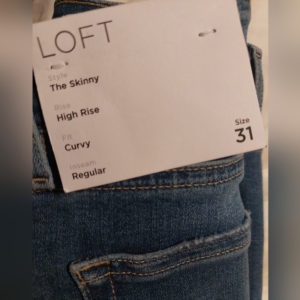 Loft Jeans - Picture 5 of 6
